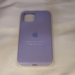 Apple iPhone 12/12 Pro Silicone Case - Lavender